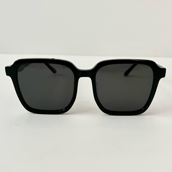 LOHO Oversized Sunglasses main image 4
